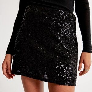 Abercrombie Blk sequin skirt L